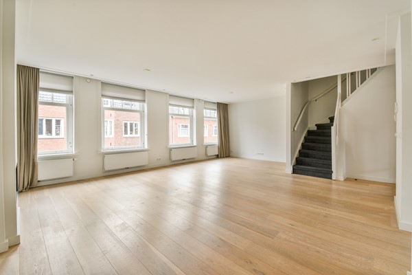 Medium property photo - Volkerakstraat 42-2, 1078 XT Amsterdam